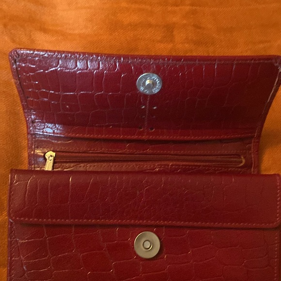 Wallet - Picture 2 of 9